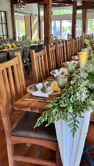 dining rooom.jpg